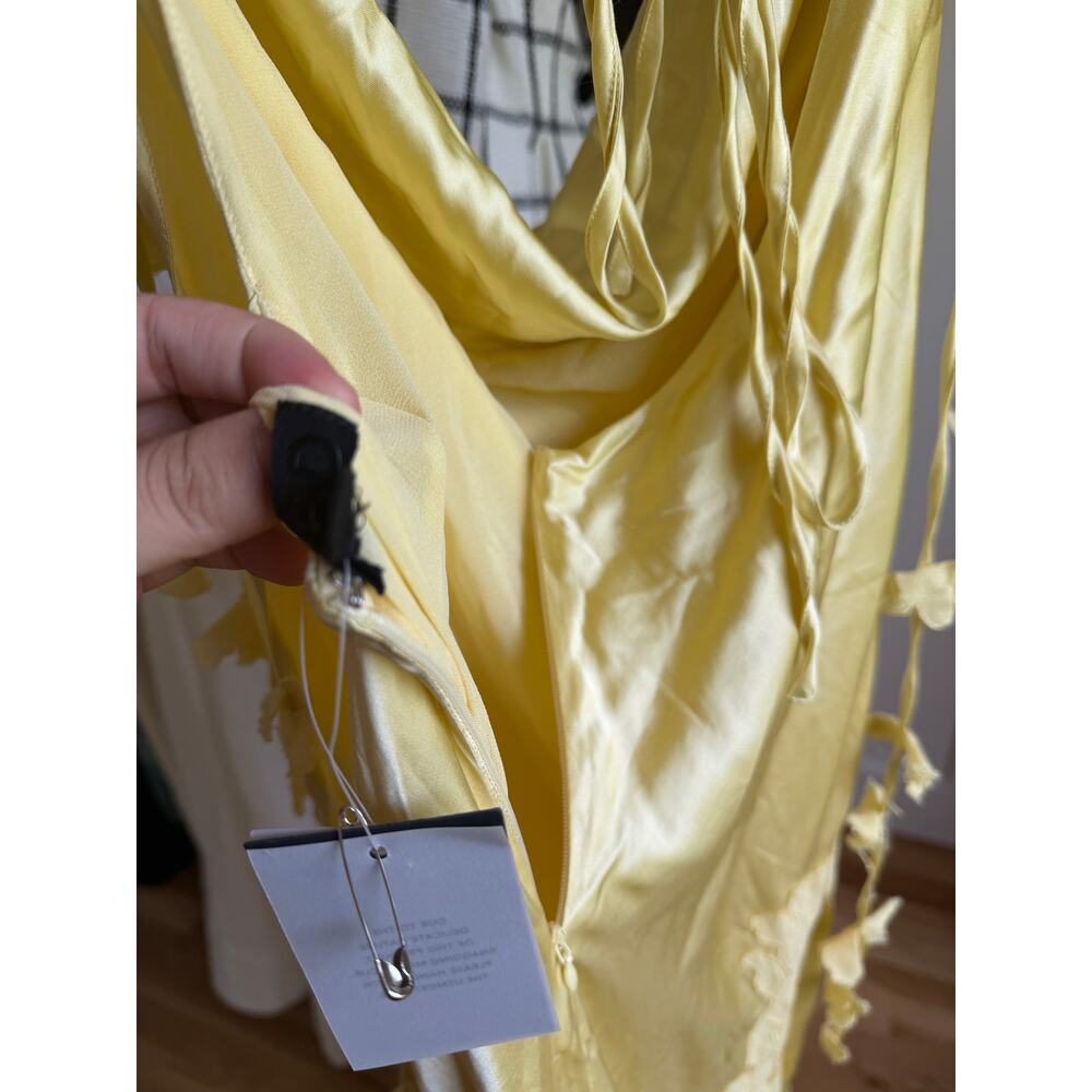 NBD Inaya Gown in Butter Yellow - Picture 10 of 16